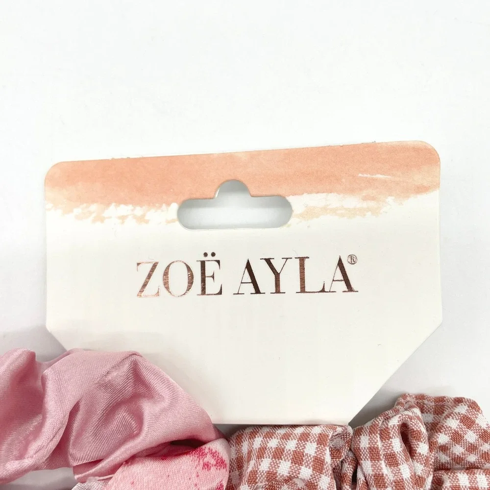 Zoe Ayla new card